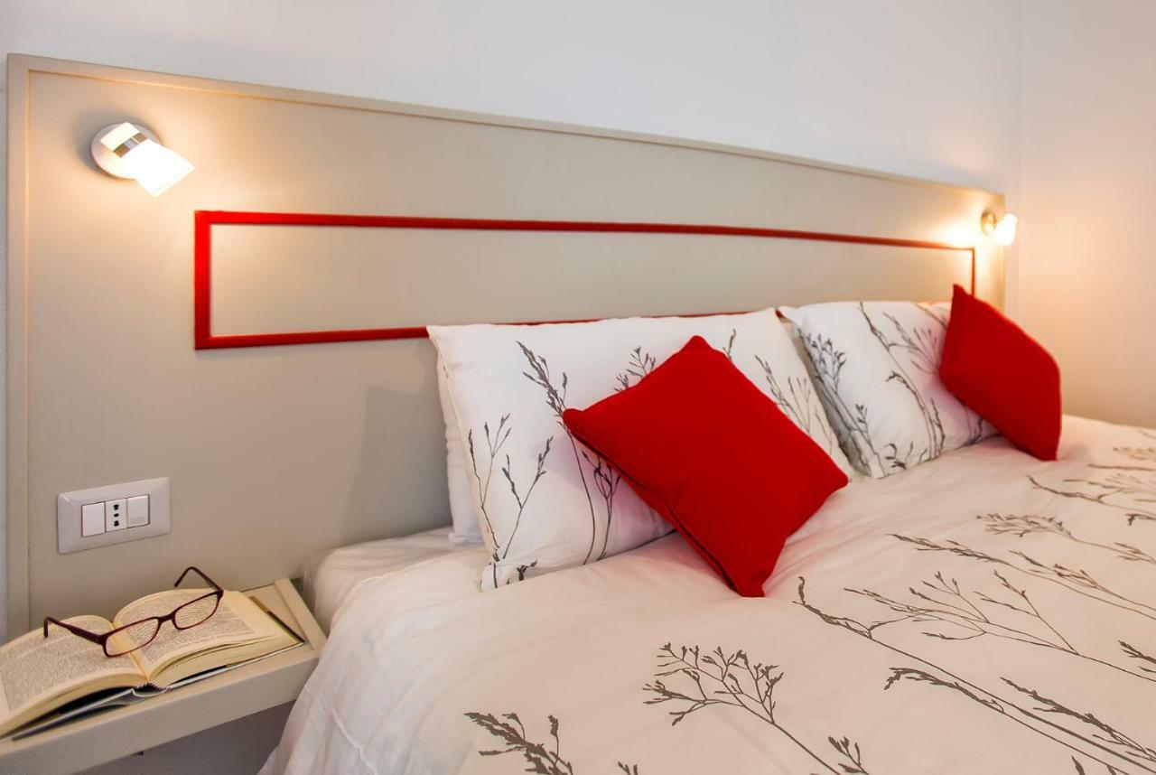Jolie Julie Accomodation Sassari Extérieur photo